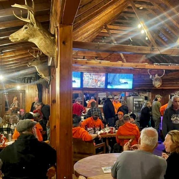 Red Bay Lodge *